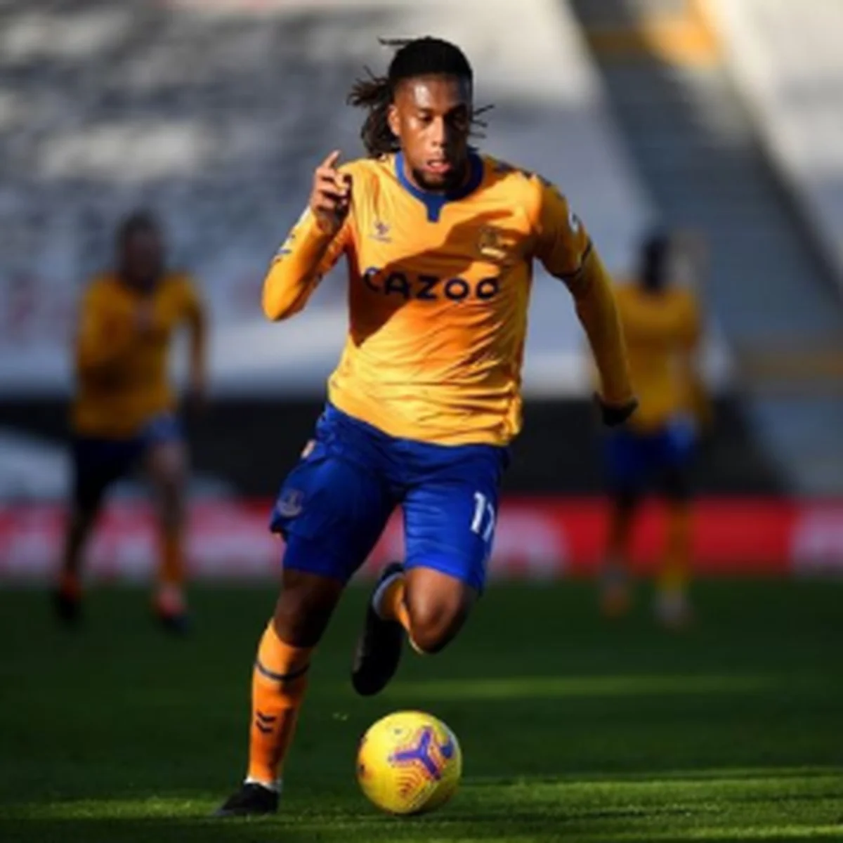 Super Eagles playmaker Iwobi late inclusion in Everton's starting lineup in defeat to Aston Villa