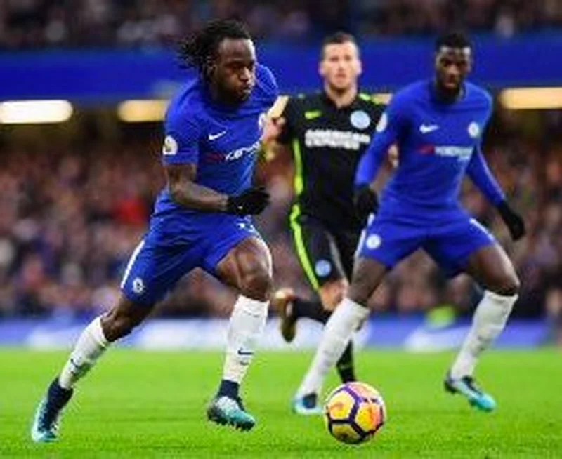 'I became a RB for Conte when he came to Chelsea' - Moses reveals his ideal positionÂ 