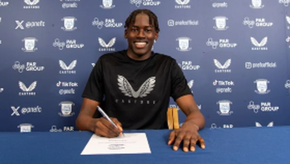 Confirmed: Nigerian centre forward signs scholarship deal with Preston North EndÂ 