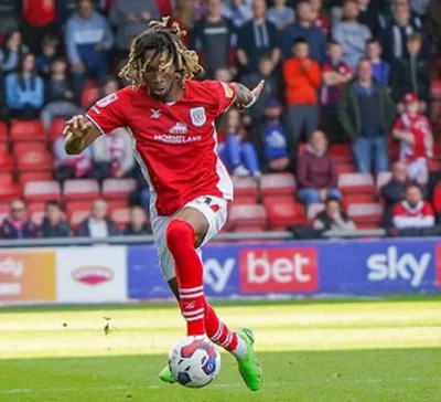 Official: Chelsea academy product Uwakwe offered new deal byÂ Crewe Alexandra