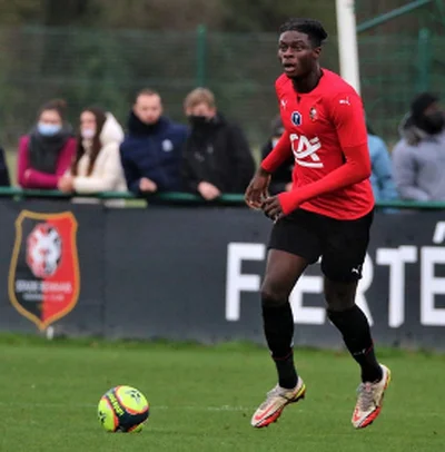 Nephew of ex-Super Eagles star makes list of top 10 youngest players in Ligue 1 this season
