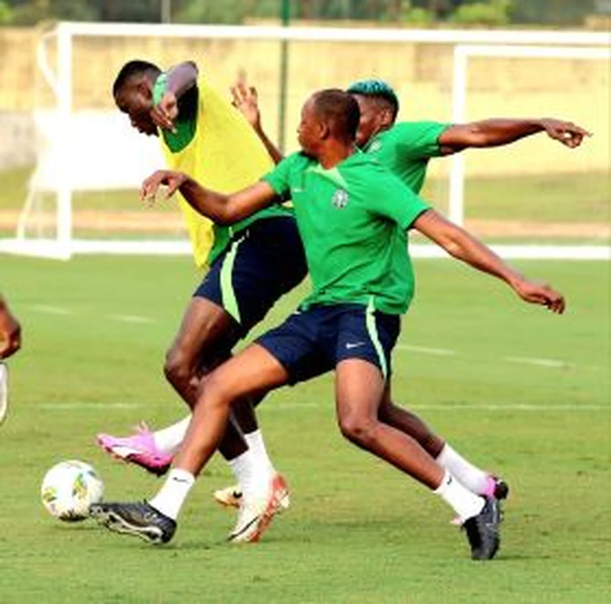 Super Eagles recovery session: Osimhen, Onyeka among 5 players rested; Onyedika trains fully; Musa individualÂ 
