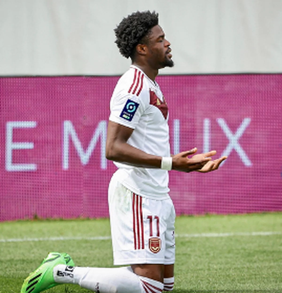 Nigerian exports : Super Eagles strikers net match-winning goals; PSV's MaduekeÂ on targetÂ 