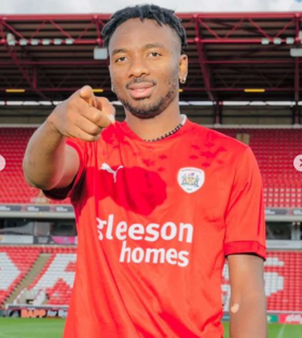'That's the important thing now' - Kelechi Nwakali itching to make league debut for BarnsleyÂ 
