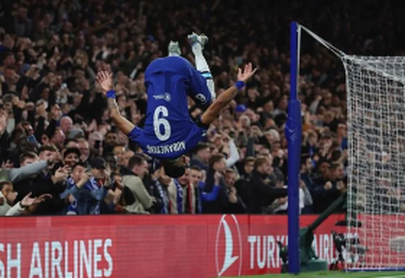 'It damages players' confidence' - Ex-African POTYÂ questions Potter's decision to substituteÂ Aubameyang