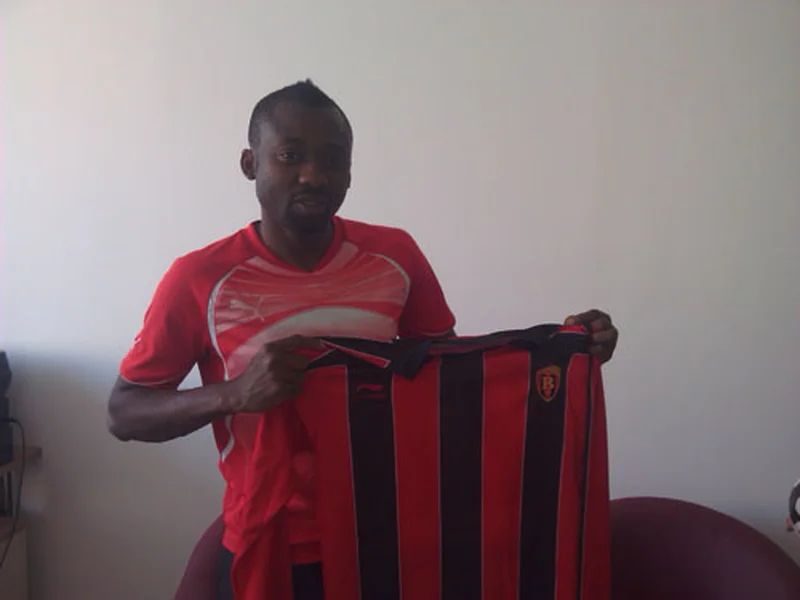 ABRAHAM ALECHENU Returns To Albania