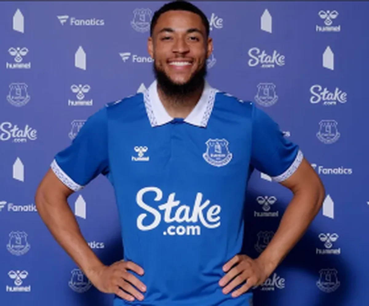 Official: Nigeria native finally joins Super Eagles playmaker Iwobi at EvertonÂ 