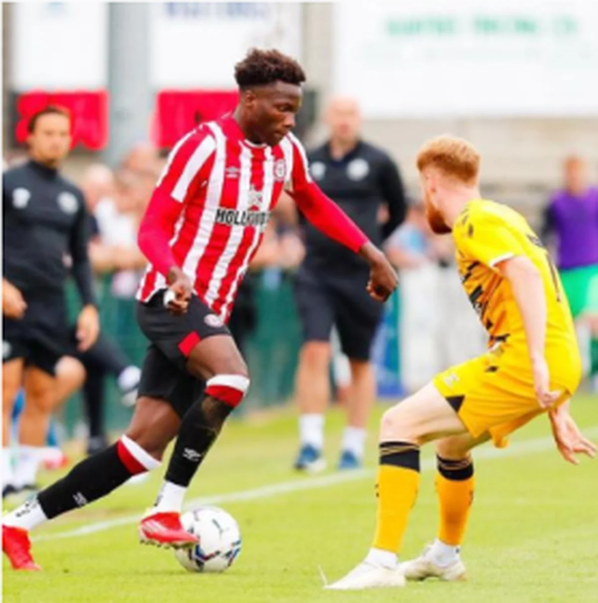 Official: Brentford offer new deal to Arsenal youth product Daniel OyegokeÂ 