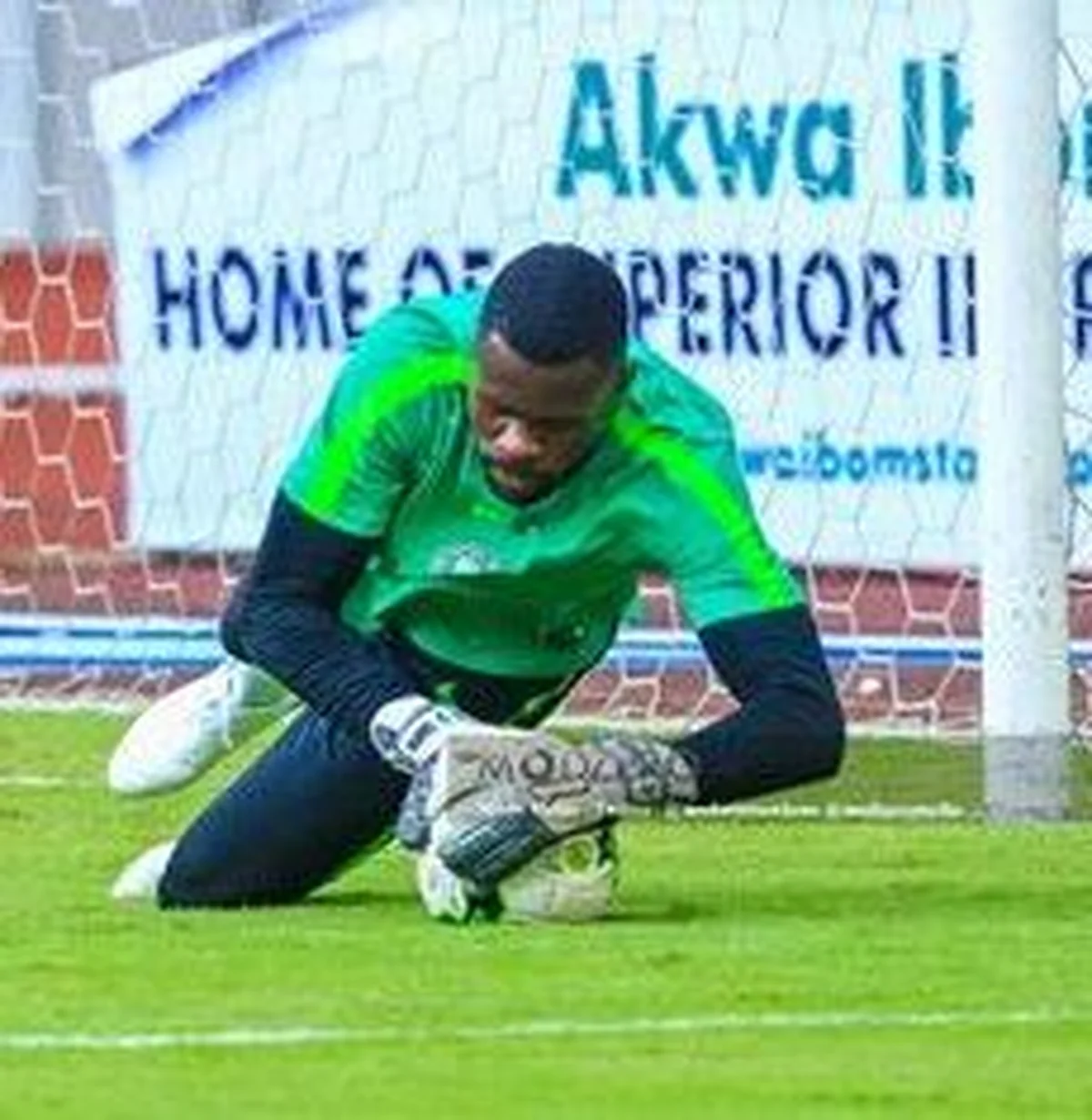 Deportivo de La Coruna Loanee Uzoho Makes Three Crucial Saves In 90th Minute On Anorthosis Debut