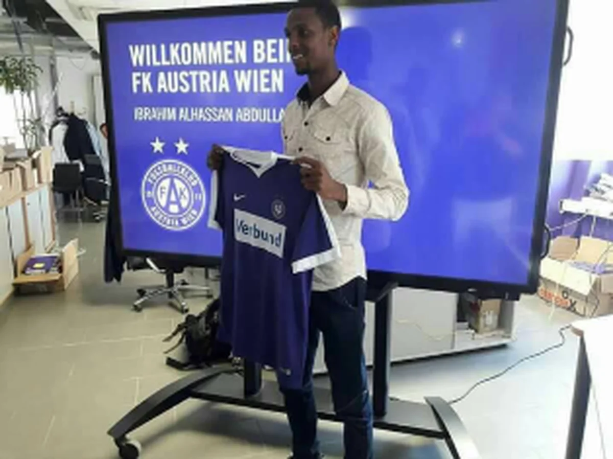 Super Eagles Striker Eyeing Austria Vienna Debut Against AC Milan