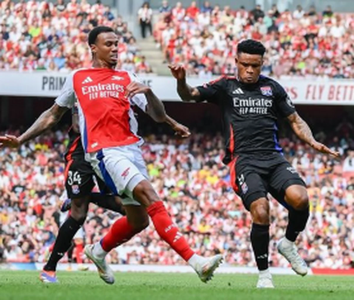 'He is an exemplary captain' - Lyon striker Gift Orban says he's inspired by former GunnerÂ Lacazette