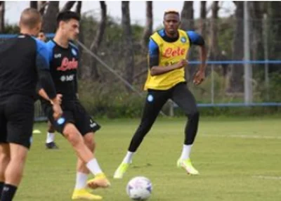 Photo : Osimhen trains partially with Napoli squad ahead of trip to Lombardy
