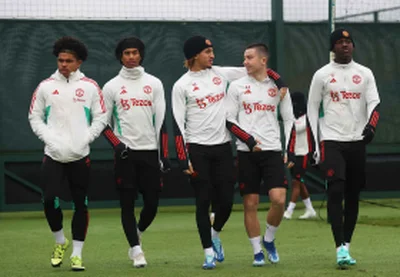 Pictured: Man Utd coach promotes two teenagers of Nigerian descent to first team training pre-BournemouthÂ 
