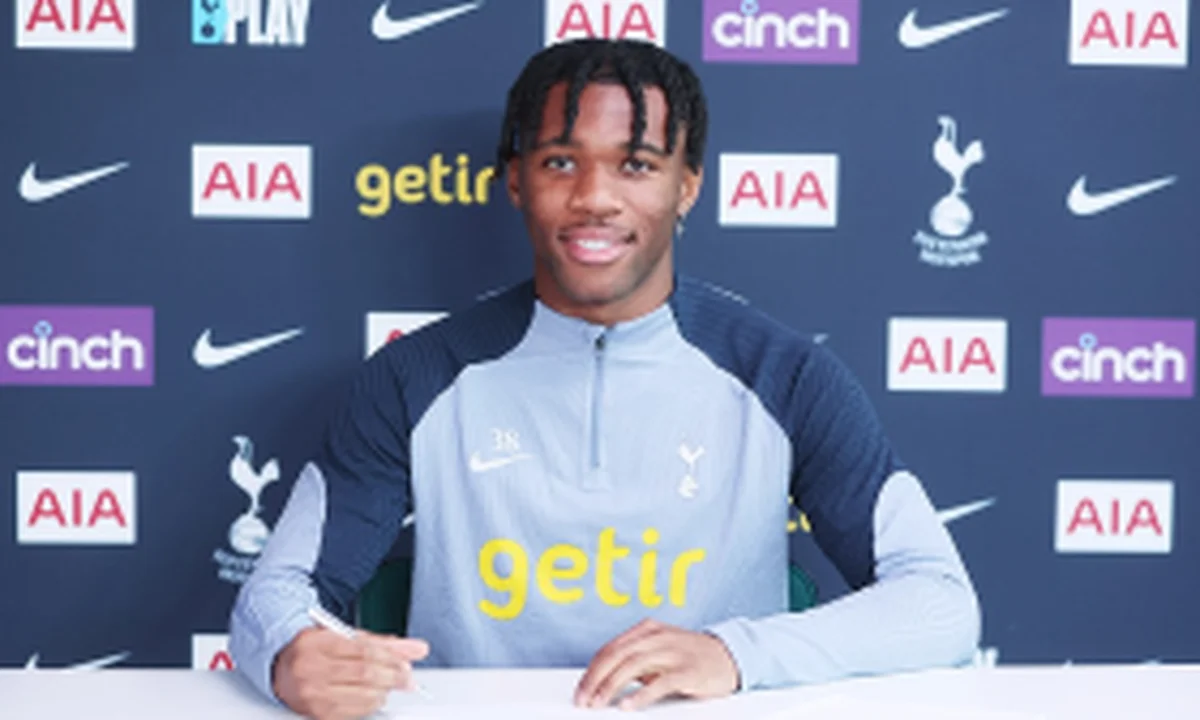 Official: Super Eagles-eligible fullback signs new six-and-a-half-year deal with Tottenham HotspurÂ 