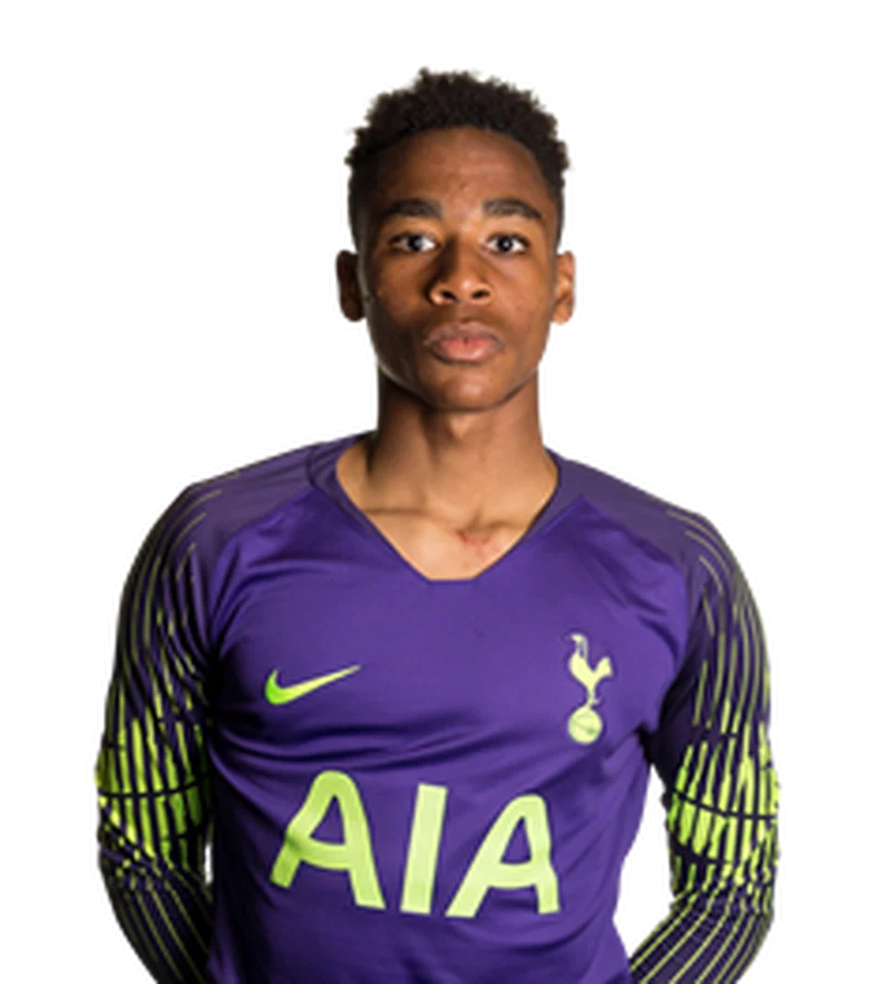 Tottenham Hotspur's Nigerian Goalkeeper Keeps Clean Sheet Against Chelsea 