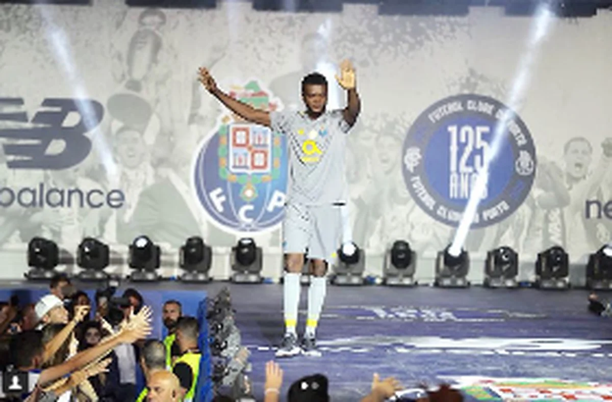 Porto's Super Eagles Defender Fails To Show Off To Man Utd, Arsenal, Liverpool, Crystal Palace