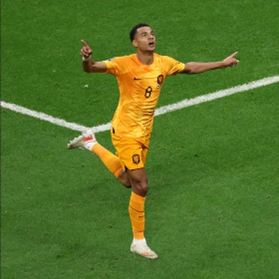 Official : Liverpool win race for Man Utd-linked Netherlands star of African descentÂ 