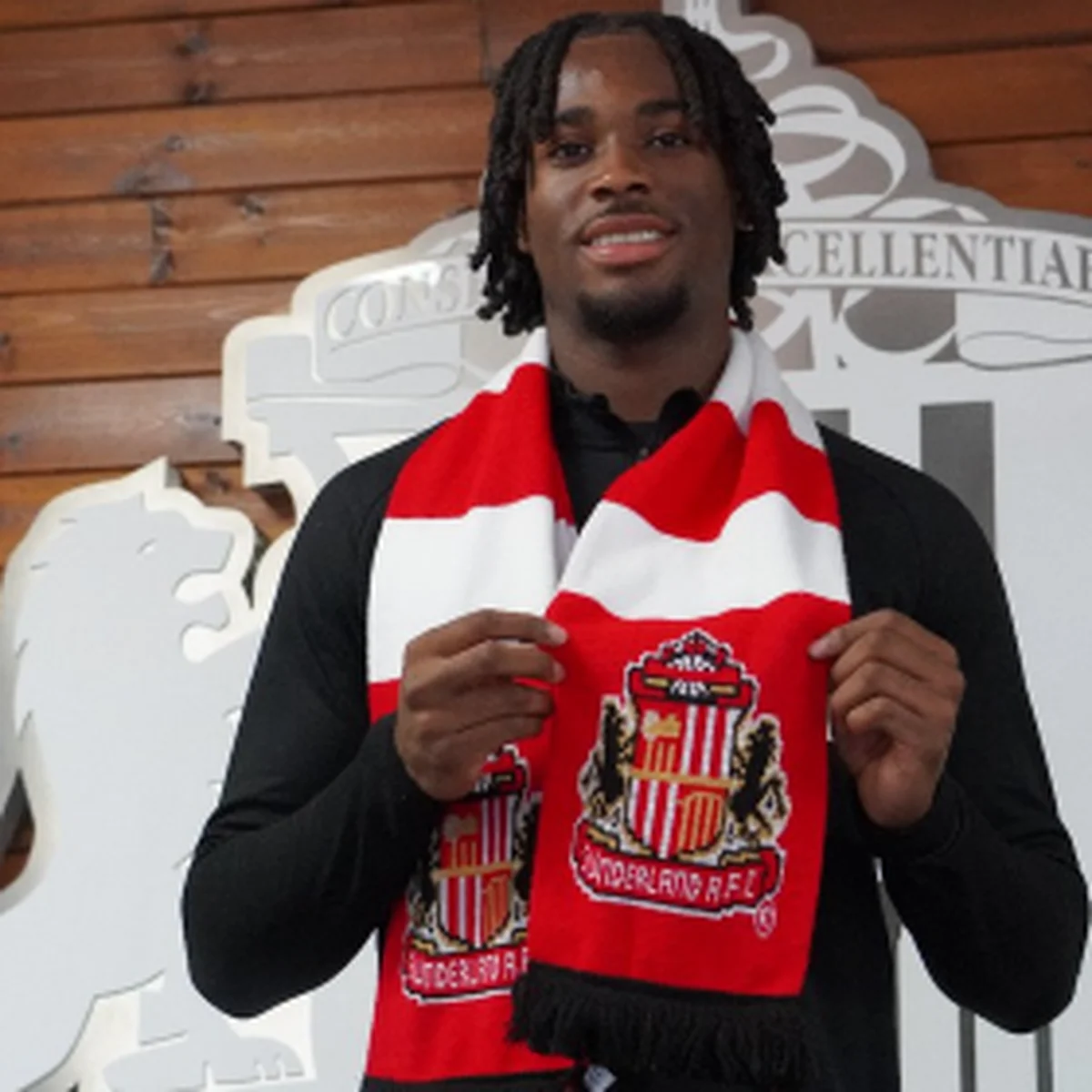 Official: Chelsea academy product Chibueze joins Sunderland after release by Leicester CityÂ 
