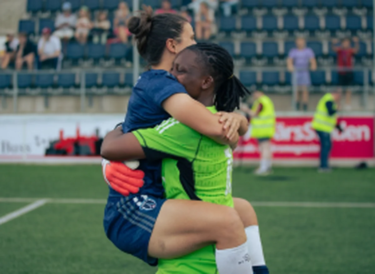 Super Falcons GK Nnadozie saves penalty from Lionesses star Russo as Paris FC beat ArsenalÂ 