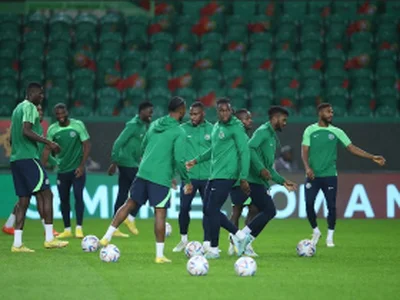 'I'm not sure' -Â  Peseiro admits Ajax left back is touch and go for Portugal clashÂ 