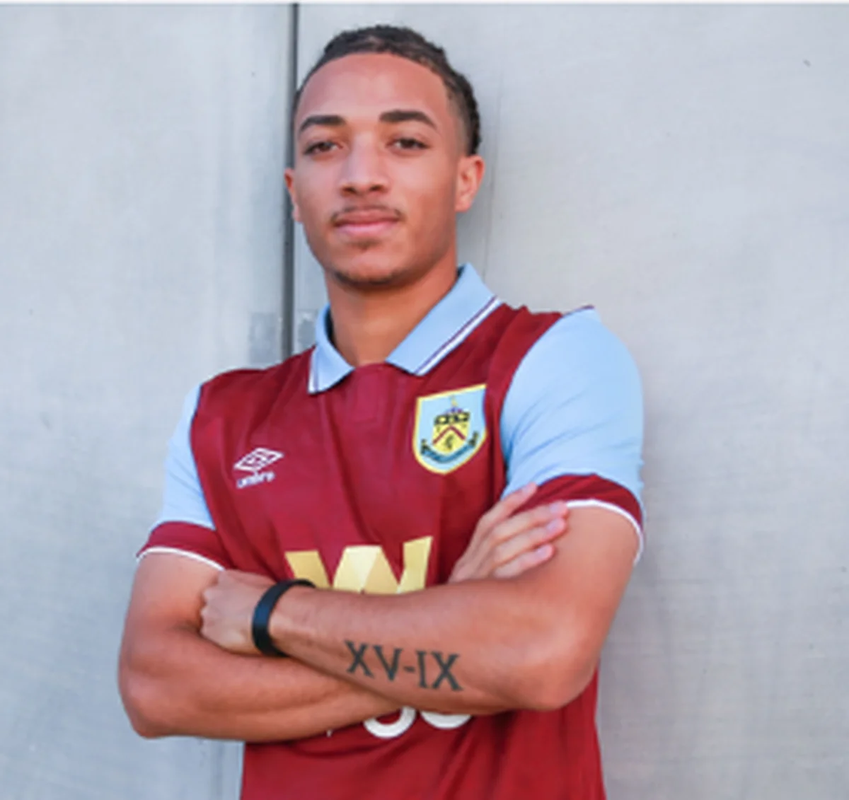 Confirmed: Burnley sign Super Eagles-eligible winger
