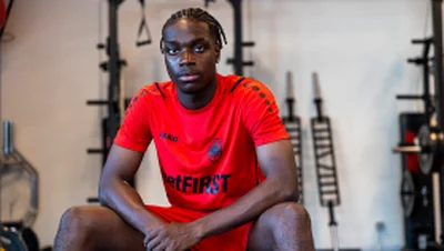 Official: Belgian champions Antwerp sign 16yo Lagos-born center forwardÂ 