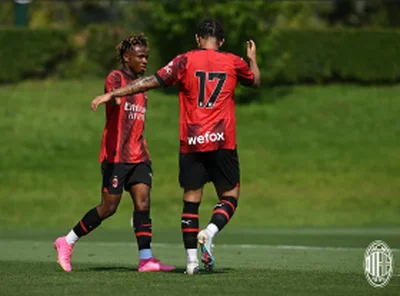 'Scores with class and power' -Â Chukwueze gets praise from pundit after first AC Milan goal