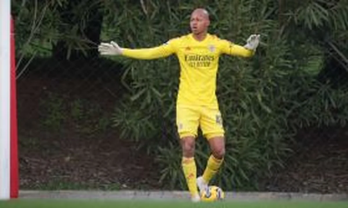 Leo Kokubo: Japanese-born Nigerian goalkeeper ends six-year association with BenficaÂ 