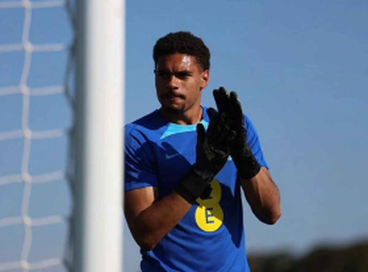Video: Sixteen months after rejecting Flying Eagles call-up, Crystal Palace GK visits NFF presidentÂ 