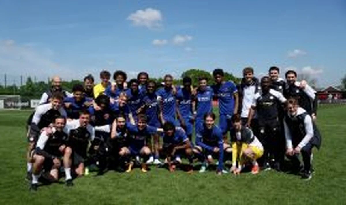 Nigerian manager who dreams of coaching Golden Eaglets leads Chelsea to U18 PL South titleÂ 