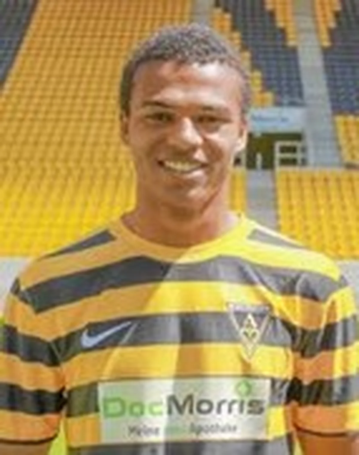 German-Nigerian Defender Marvin Ajani Agrees Two-Year Deal With Hallescher 