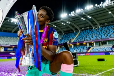 UWCL : Ex-Arsenal striker Oshoala gets medical green light to face Chelsea, Lopez in Barca squad tooÂ 