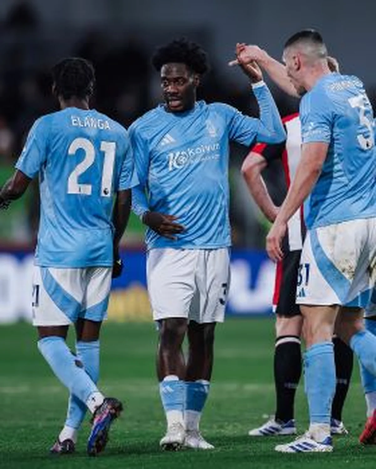  'That is a great finish' - Former Liverpool goalkeeper lauds Ola Aina for fantastic goal v Brentford