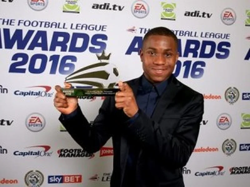 Charlton Athletic Rising Star Lookman, Nicky Ajose Recognized At Football League Awards