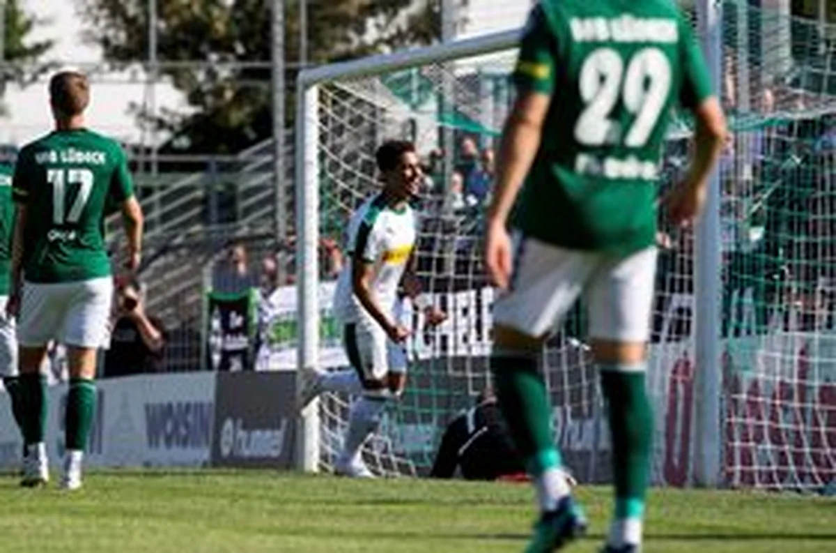 Ex-Spurs Young Star Of Nigerian Descent Scores Three Minutes Into Borussia MÃ¶nchengladbach Debut