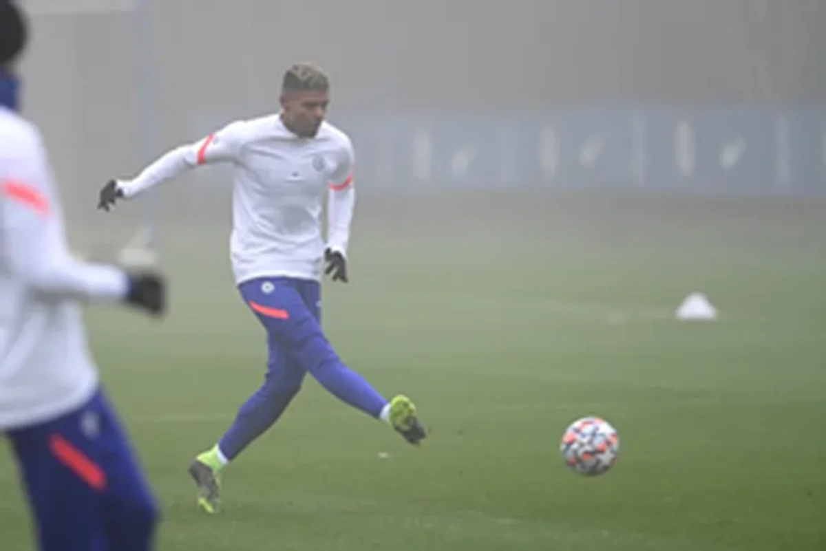  Snapped: Nigeria-Eligible Midfielder Called Up To Chelsea First Team Training Pre-Krasnodar