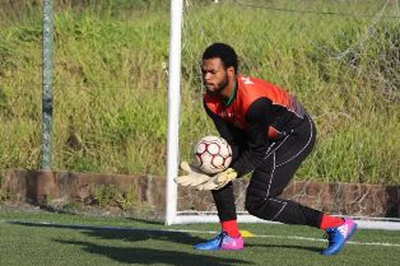 Highly Rated Nigerian-Brazilian Goalkeeper Targets Move To Premier League Giants