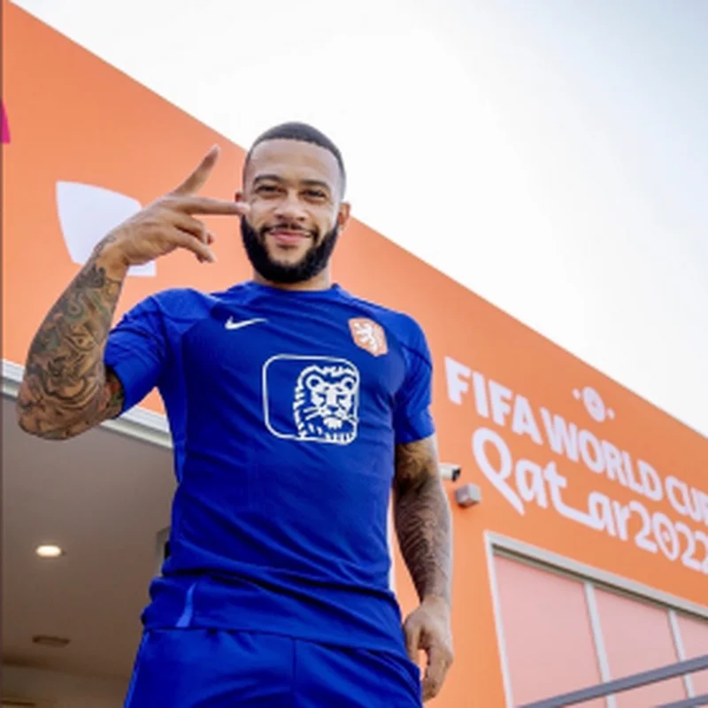 Man Utd, Chelsea, Arsenal showing interest in prolific 81-cap internationalÂ 