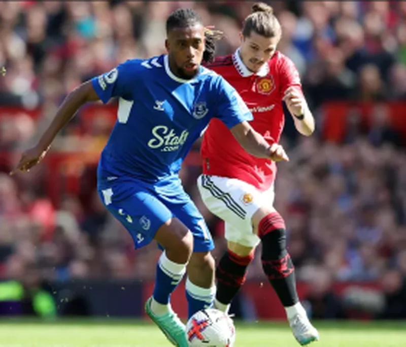 Iwobi goes 90 asÂ McTominay and Martial goals see off Everton at Old TraffordÂ 