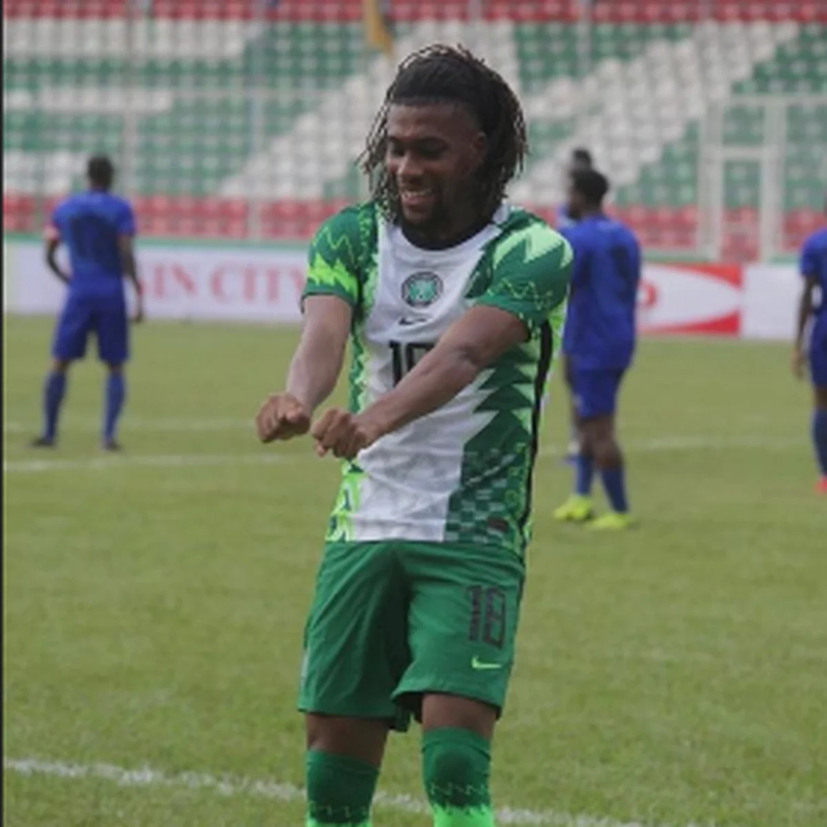 'A bit weird' - Everton winger Iwobi highlights the difference between Nigeria and England invitation letters 