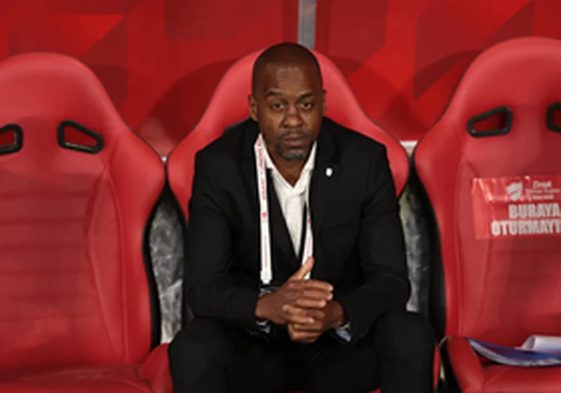  Ex-Chelsea Assistant Coach Of Nigerian Descent Newton Appointed Trabzonspor Permanent Manger 