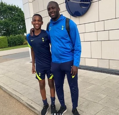 Confirmed: Teenage Nigerian striker joins Derby County after release by Tottenham HotspurÂ 
