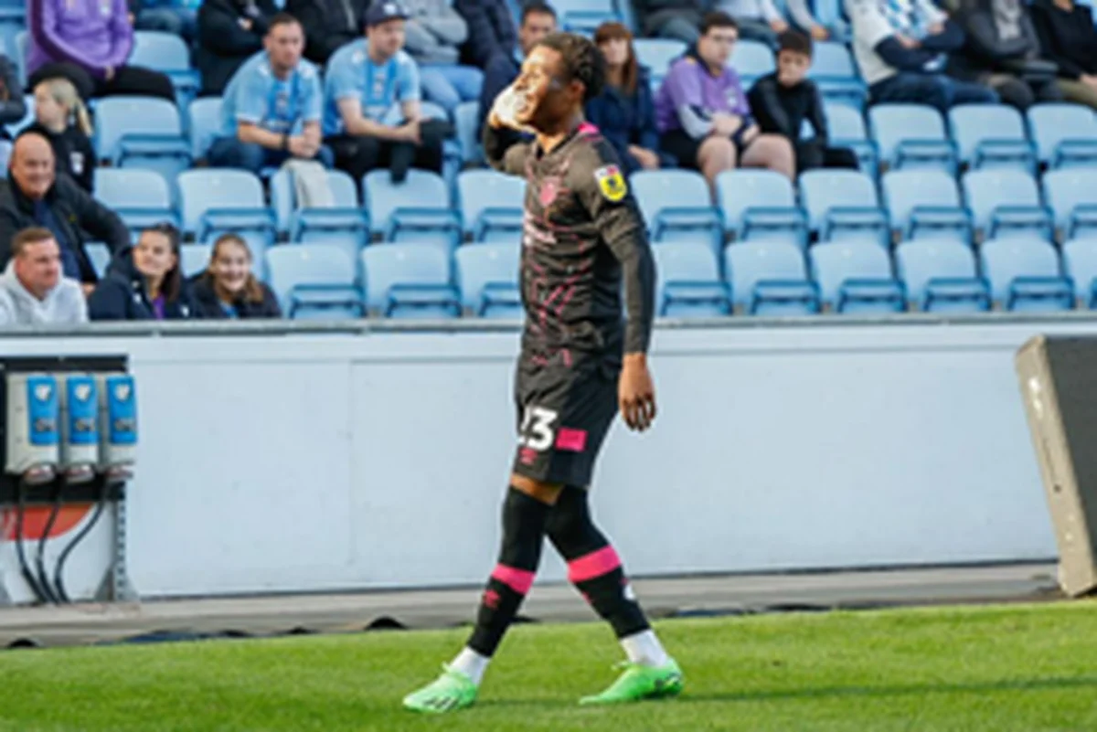 Premier League Hall of Famer reveals how Tella's move to Burnley came aboutÂ 