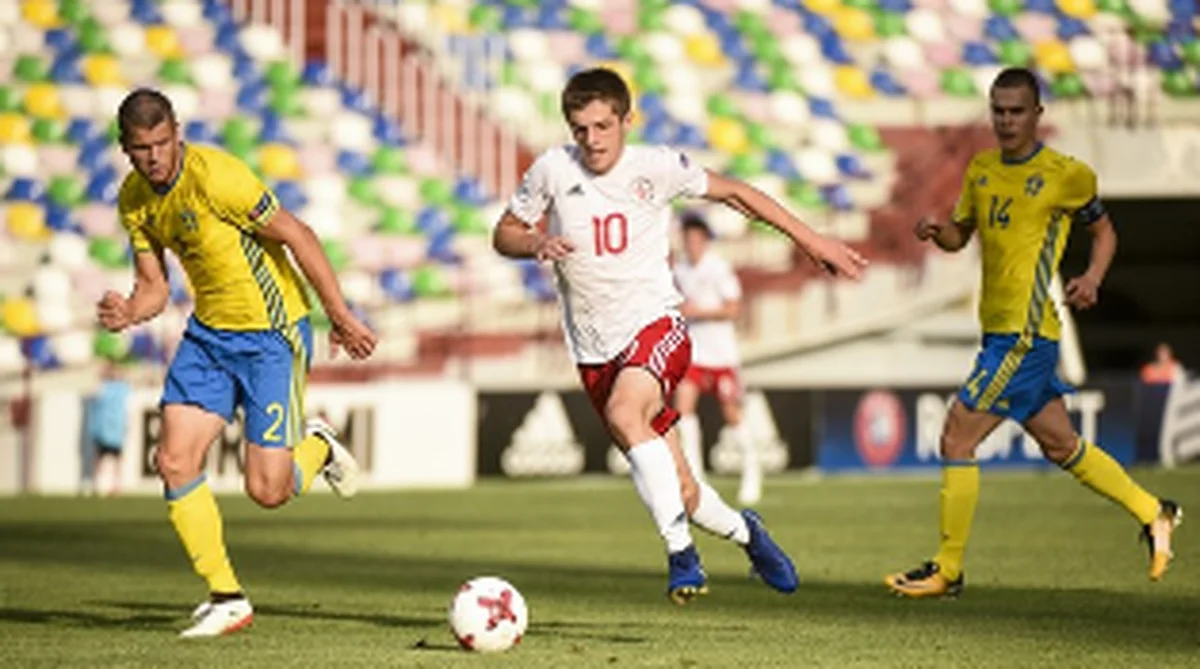 Gent Beat Manchester United, Bayern Munich To Signing Of Talented Midfielder