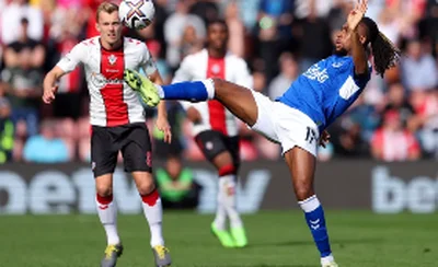  Southampton 1 Everton 2 : AriboÂ scores, IwobiÂ provides another game-winning assist