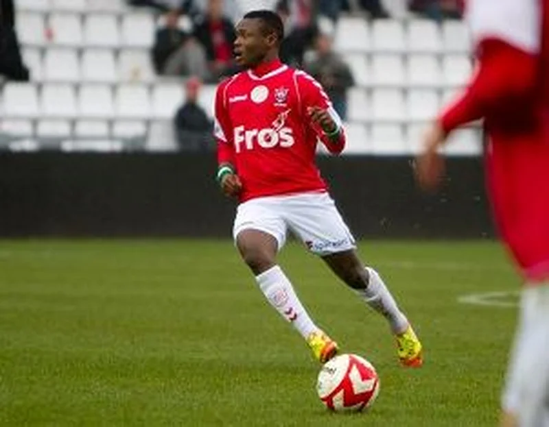  Ex-Flying Eagle Sani Tahir Warns : Iceland Not Tall For Nothing, Dangerous In Dead-Ball Situations