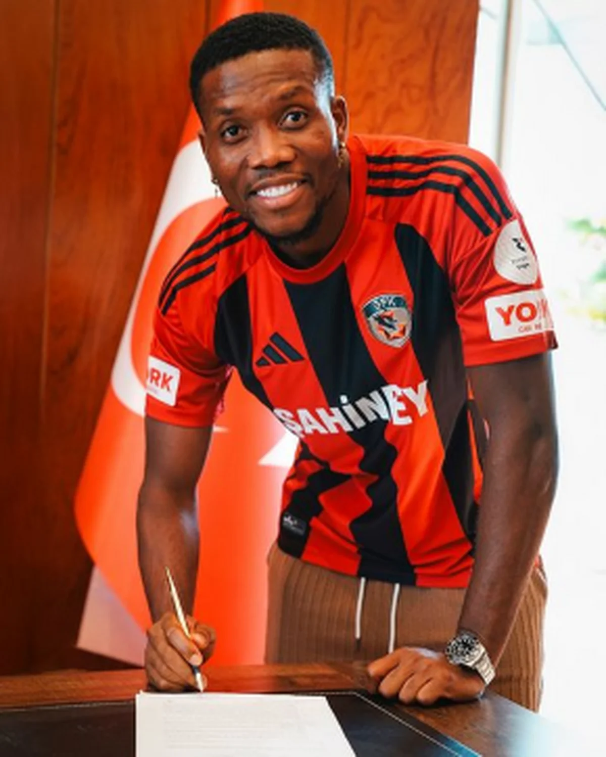 Confirmed: Gaziantep FK loan in Okereke; free agents Onyedinma, Ladapo join new English clubsÂ 
