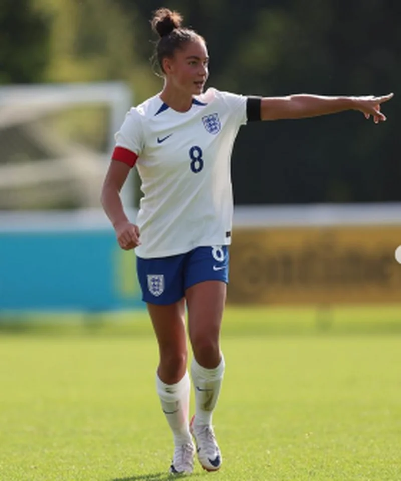 England make concrete move to provisionally cap-tie Chelsea's Super Falcons-eligible midfielderÂ 