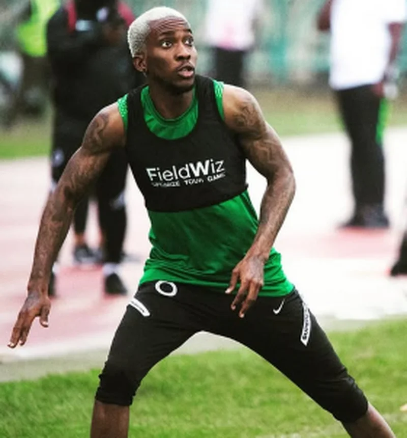 Super Eagles forward Onyekuru under fire after post-match images with Osimhen go viral