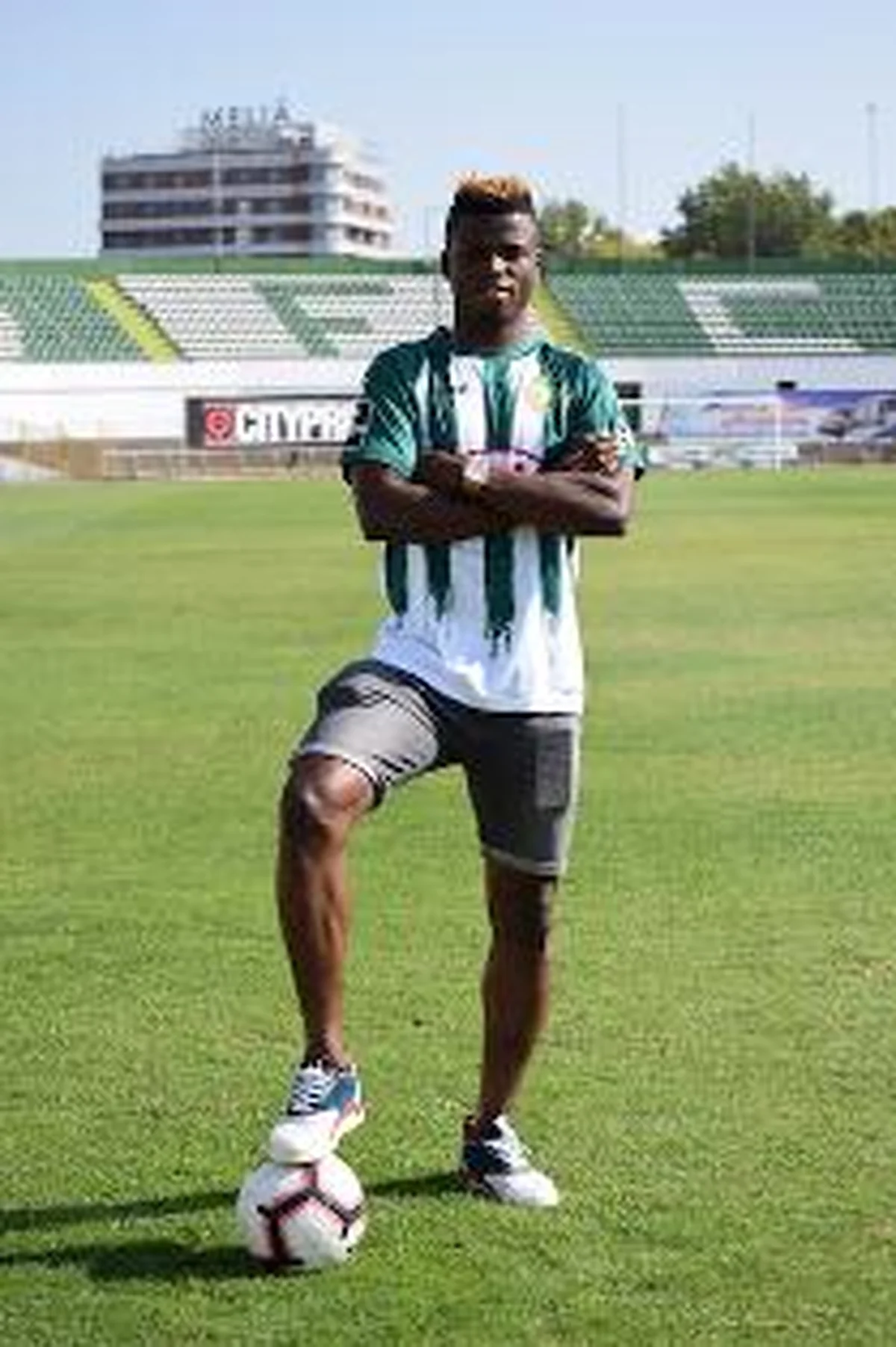 Ex-Manchester United Coach Mourinho Watches Porto Loanee Mikel In Portugal 